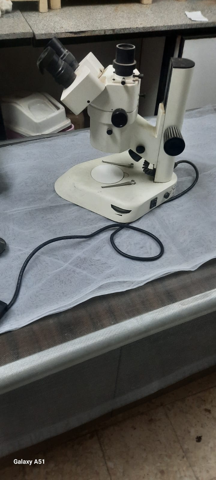 Field microscope